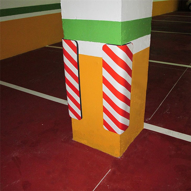 Protector Espuma Adhesivo para Columnas de Garaje 38x18cm Rojo-Blanco